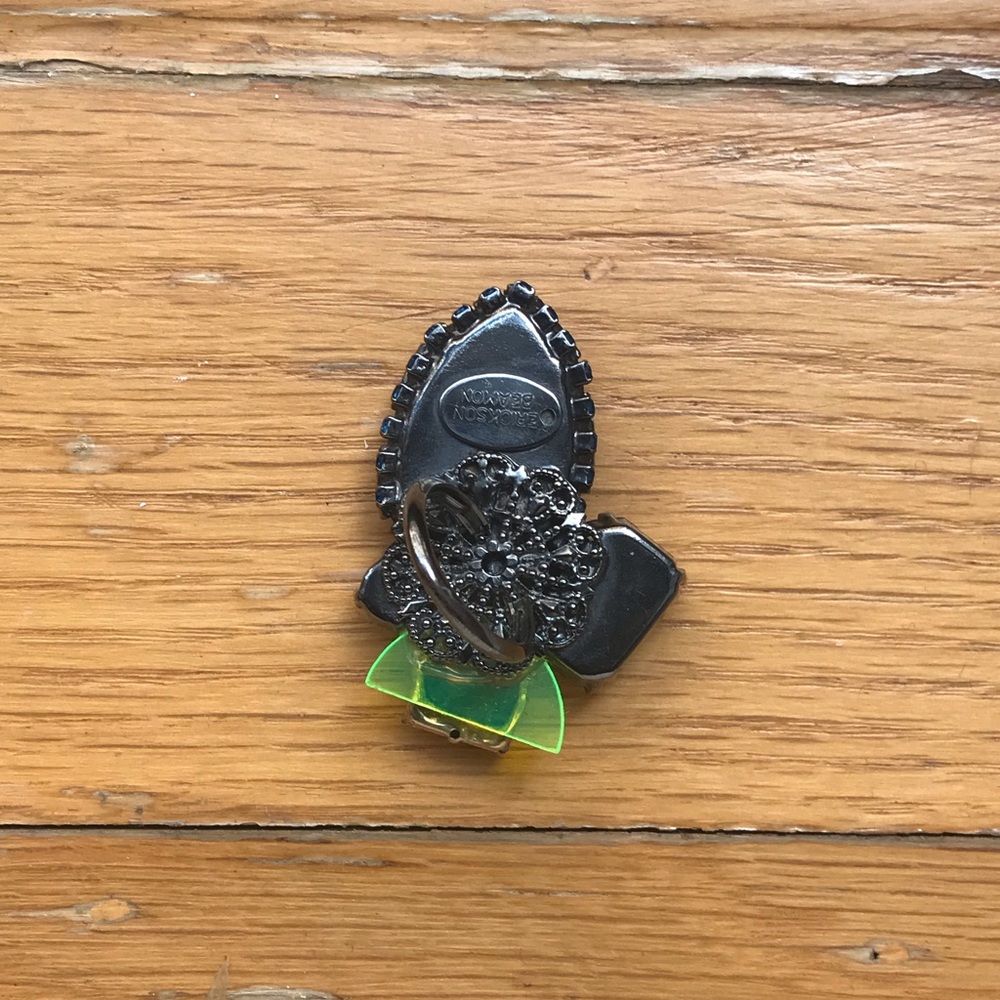 Unique Ring - image 2